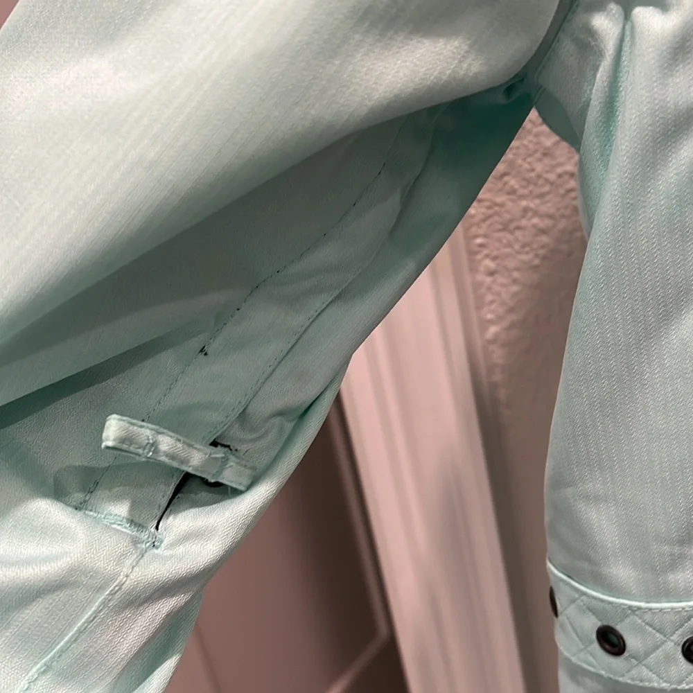 RIDE Snowboard / ski jacket. Gorgeous details. Perfect condition Worn once. - Picture 4 of 11